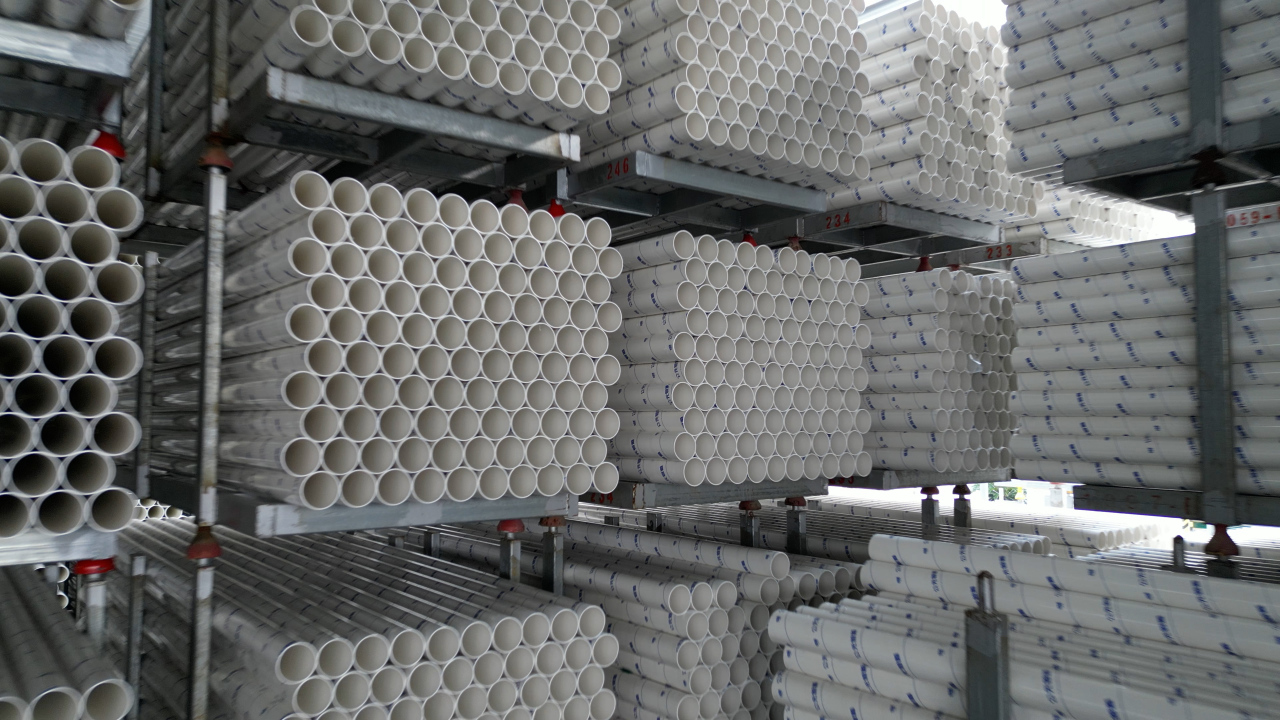 供应 PVC 排水管：厂家直供与经销商采购渠道对比​