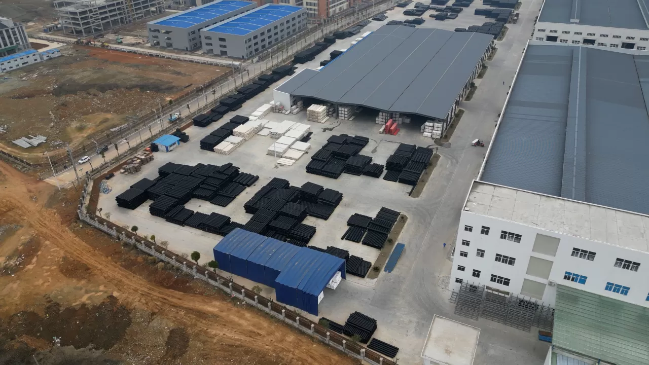 Çıplak gözle gerçek ve sahte sıcak daldırma galvanizli dikişsiz çelik borular na
