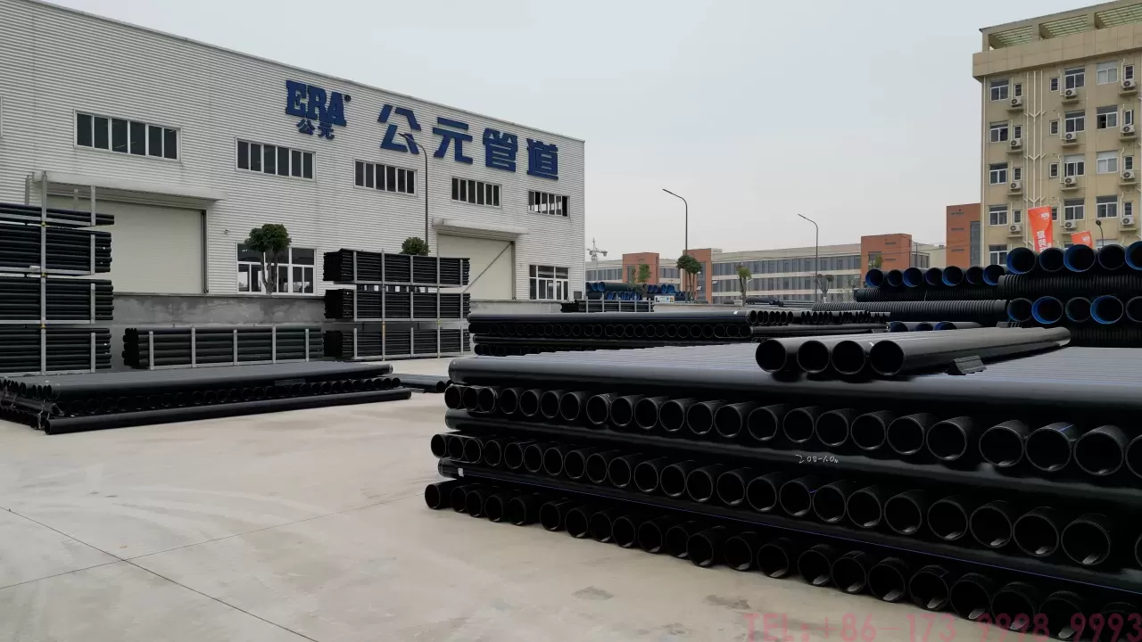 钢丝网骨架塑料复合管属于 PE 管吗？材质关系解析